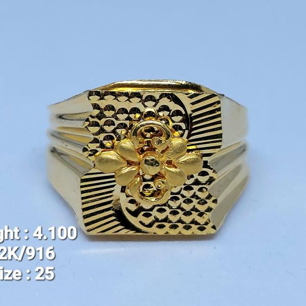 Gold Gents Ring