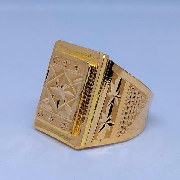 Gold Gents Ring