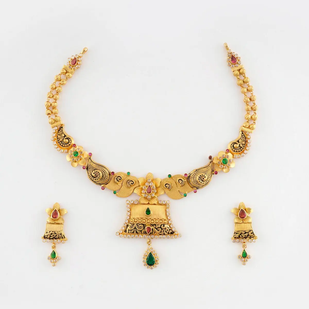 Ladies Gold Antique Necklace Set with beautiful Design 