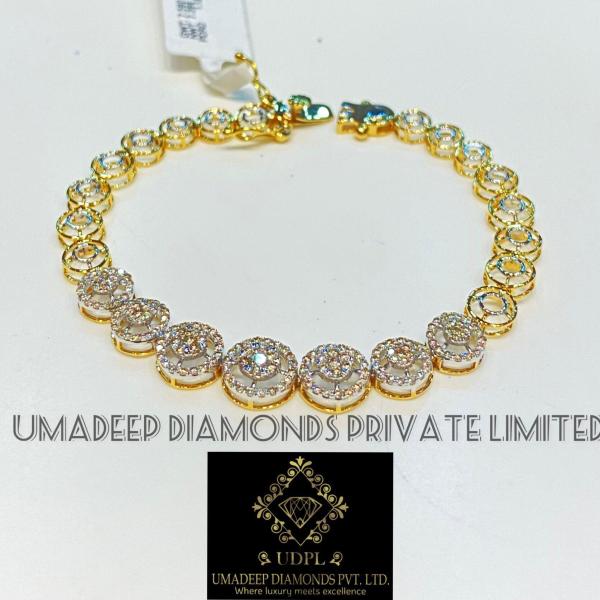 Natural Diamonds yellow Gold Ladies Zerkon Bracelet in 14k Purity