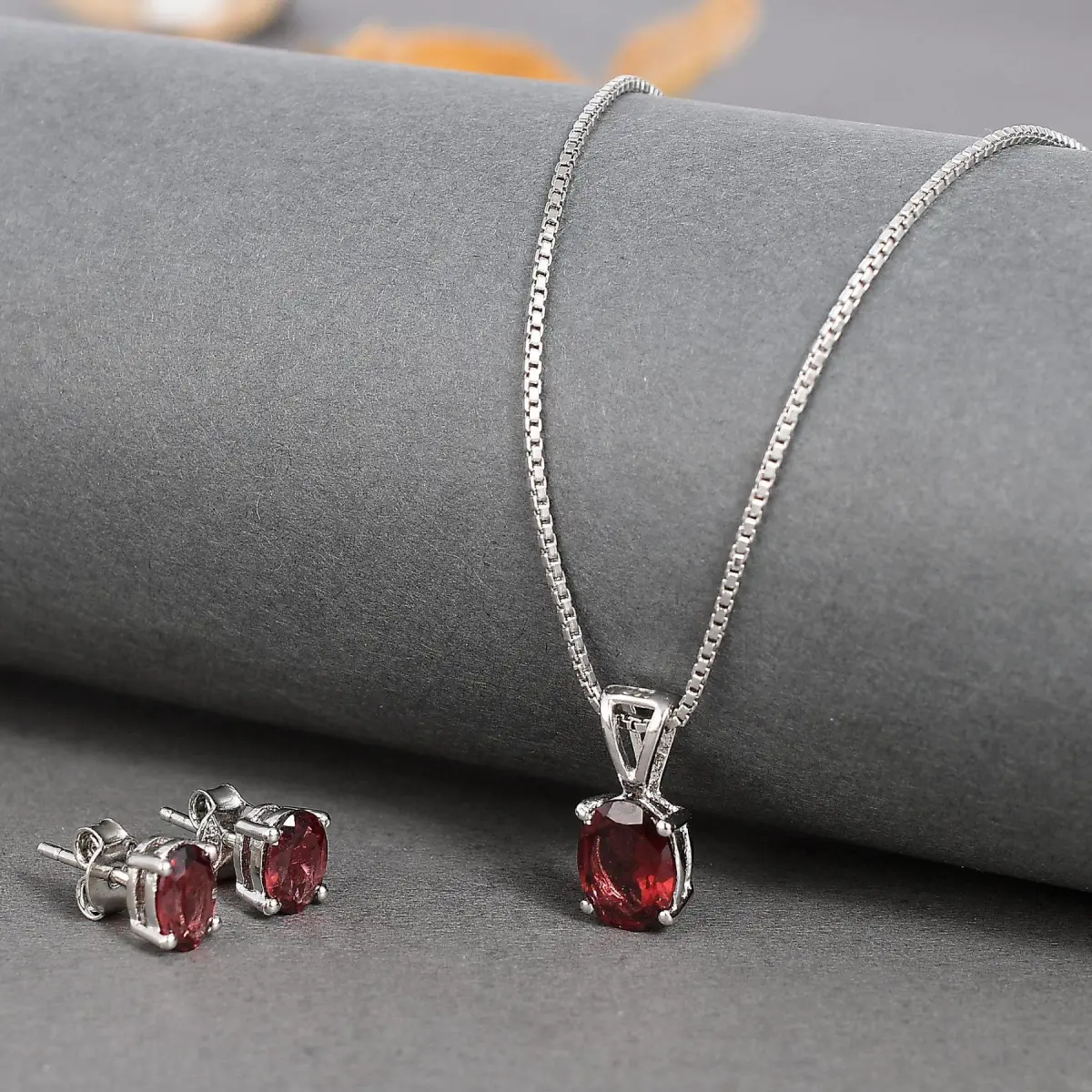 925 Sterling Silver Natural Garnet Gemstone Pendent Set for Women & Girls