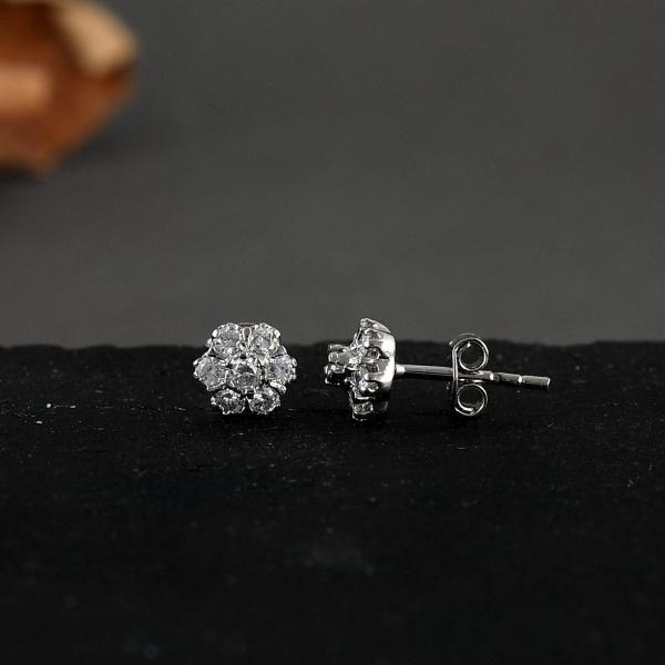 925 Sterling Silver Swarovski Zirconia Minimalistic Designer Stud Earrings