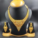 Traditional Gold Necklace Set with Fabulous Design