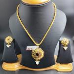 22 Karat Gold Pendant Set With Earrings in Elegant Design