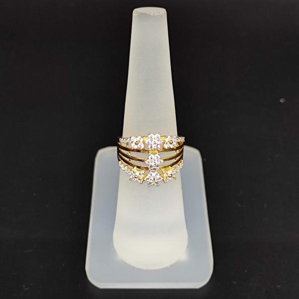 22 Karat Ladies Yellow Gold Ring in Elegant Design