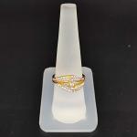 22 Karat Yellow Gold Beautiful Ladies Ring