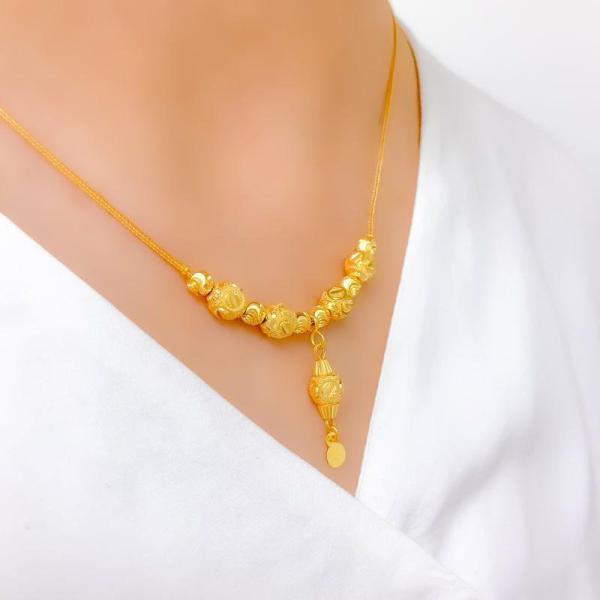 Detailed Bright Hanging Necklace