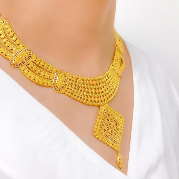 Noble Ornate Beaded Gold Set