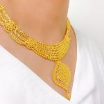 Stately Paisley Necklace Set