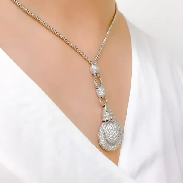 Bold Unique Diamond Necklace Set