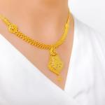 Glistening Chequered Motif Necklace Set