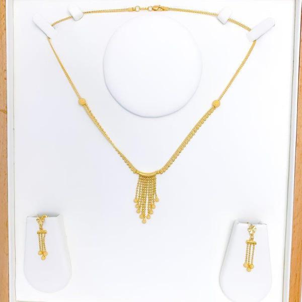 Sophisticated Flowing Chandelier Necklace Set