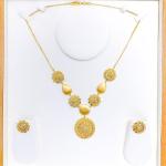 Upscale Floral Dome Necklace Set