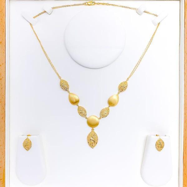 Posh Checkered Marquise Necklace Set