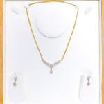 Stately VShaped Diamond Necklace Set