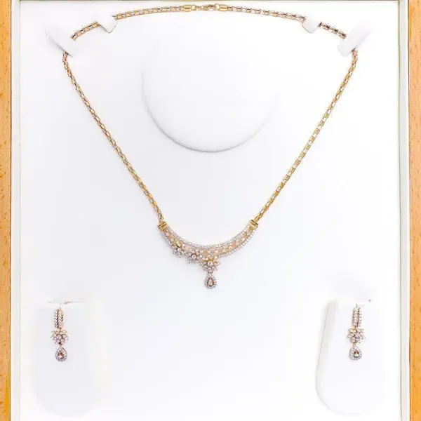 Decorative Flower String Diamond Necklace Set