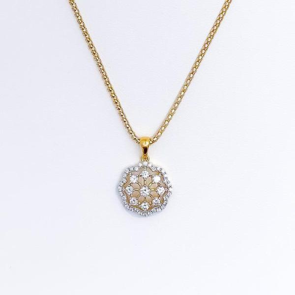 Sparkling Flower Diamond Pendant Set