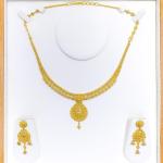 Magnificent Jali Drop Necklace Set