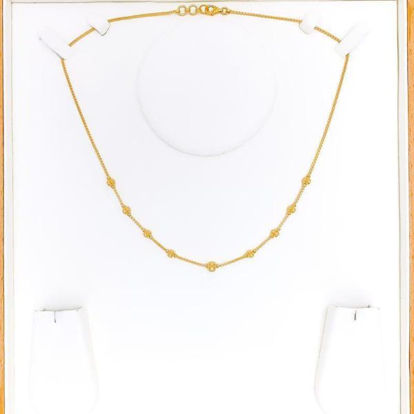 Sleek Gold Orb Chain 17"