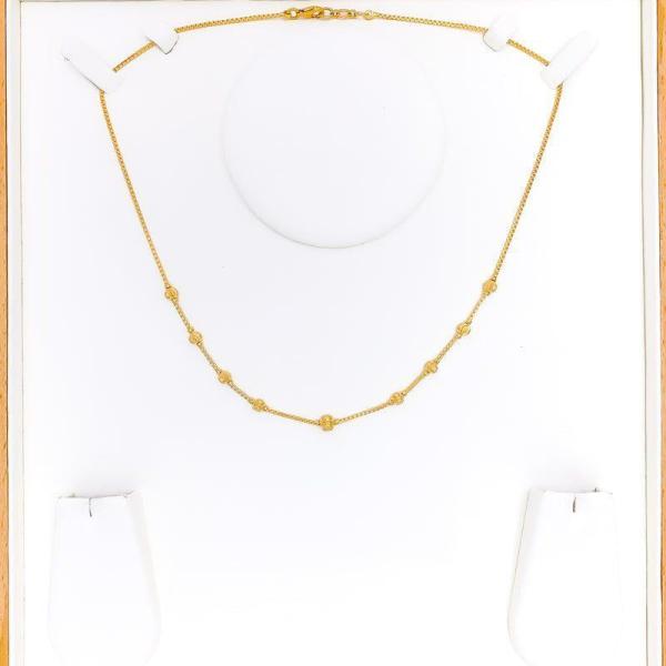 Versatile Elegant Orb Chain 17"