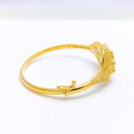 Impressive Evergreen Leaf Bangle Bracelet