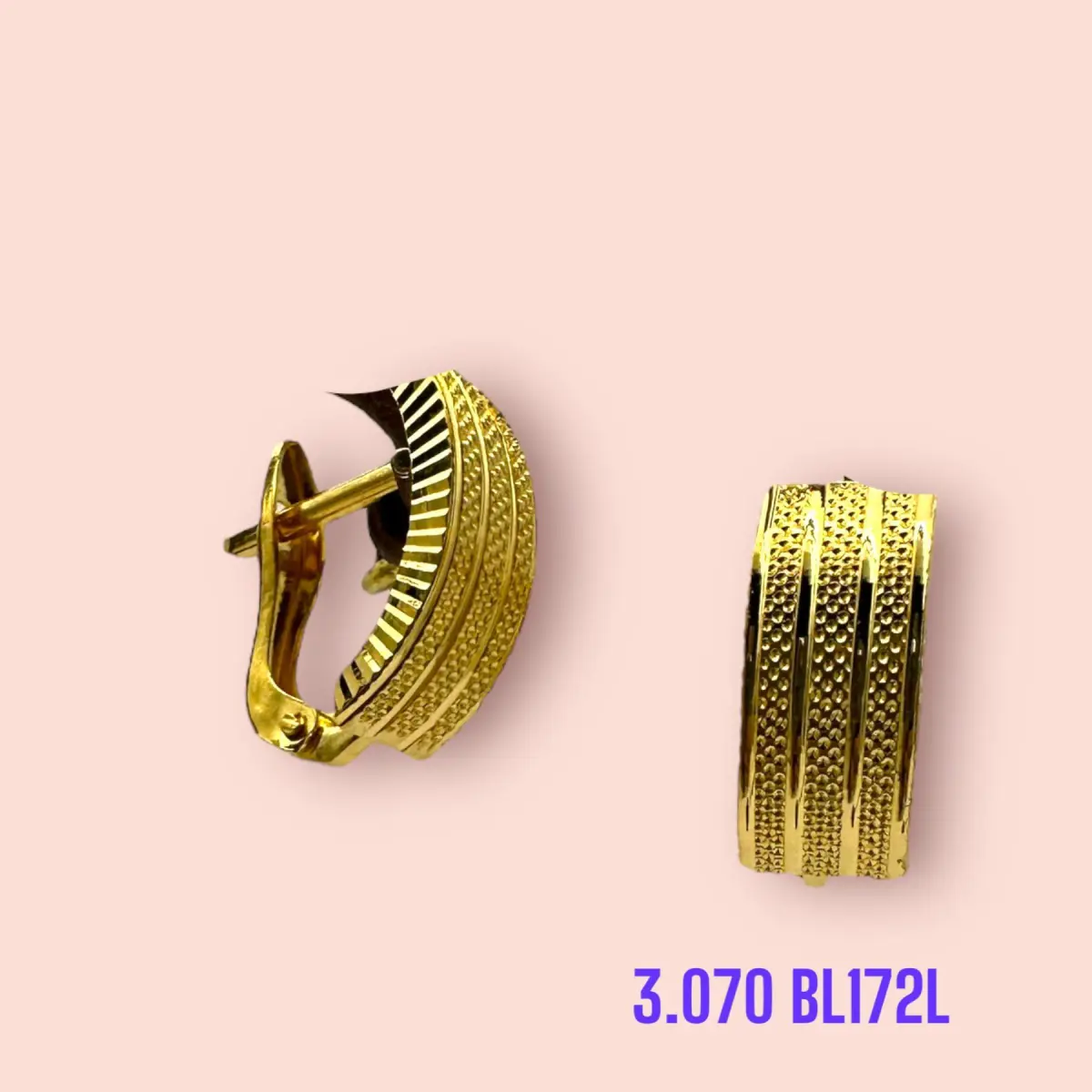 STYLISH HOOP EARRINGS