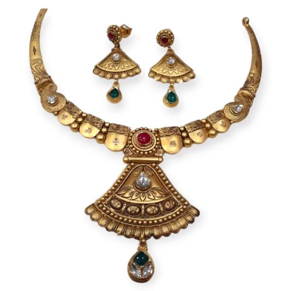 Gold Antique Necklace Set with Kundan Stones & Beautiful Design 