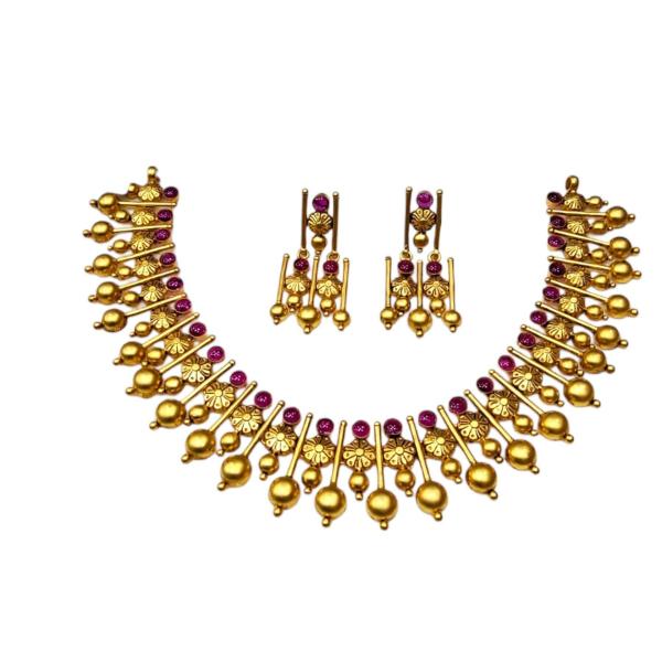 Unique Traditional & Classy Necklace Set for Ladies with Adoreable Design 