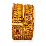 Amazing Traditional Kara Pair with Kundan and Antique Design in Leaf Design 