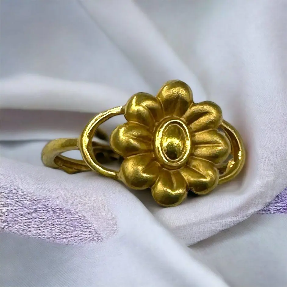 BEAUTIFULL FLOWER LADY RING