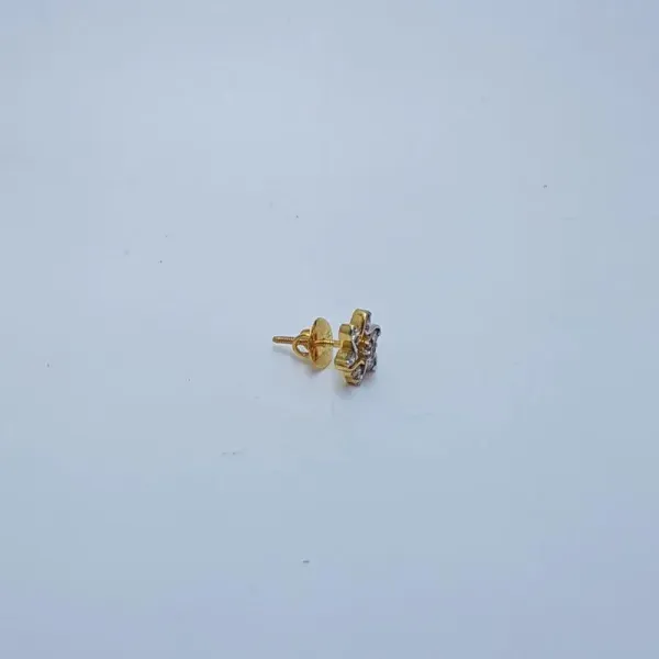 Diamond Tops with Flower Style and B eautiful Design 