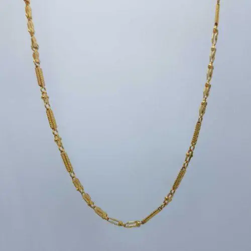 Ladies Gold Chain in Fancy Design