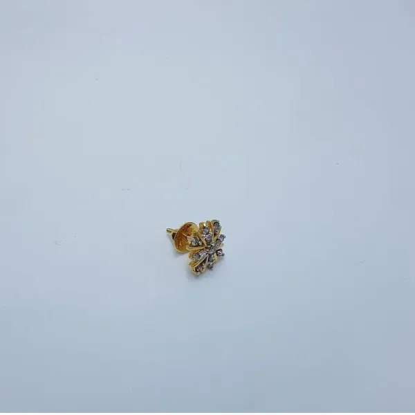 Adoreable Diamond Tops in Snowflake Style