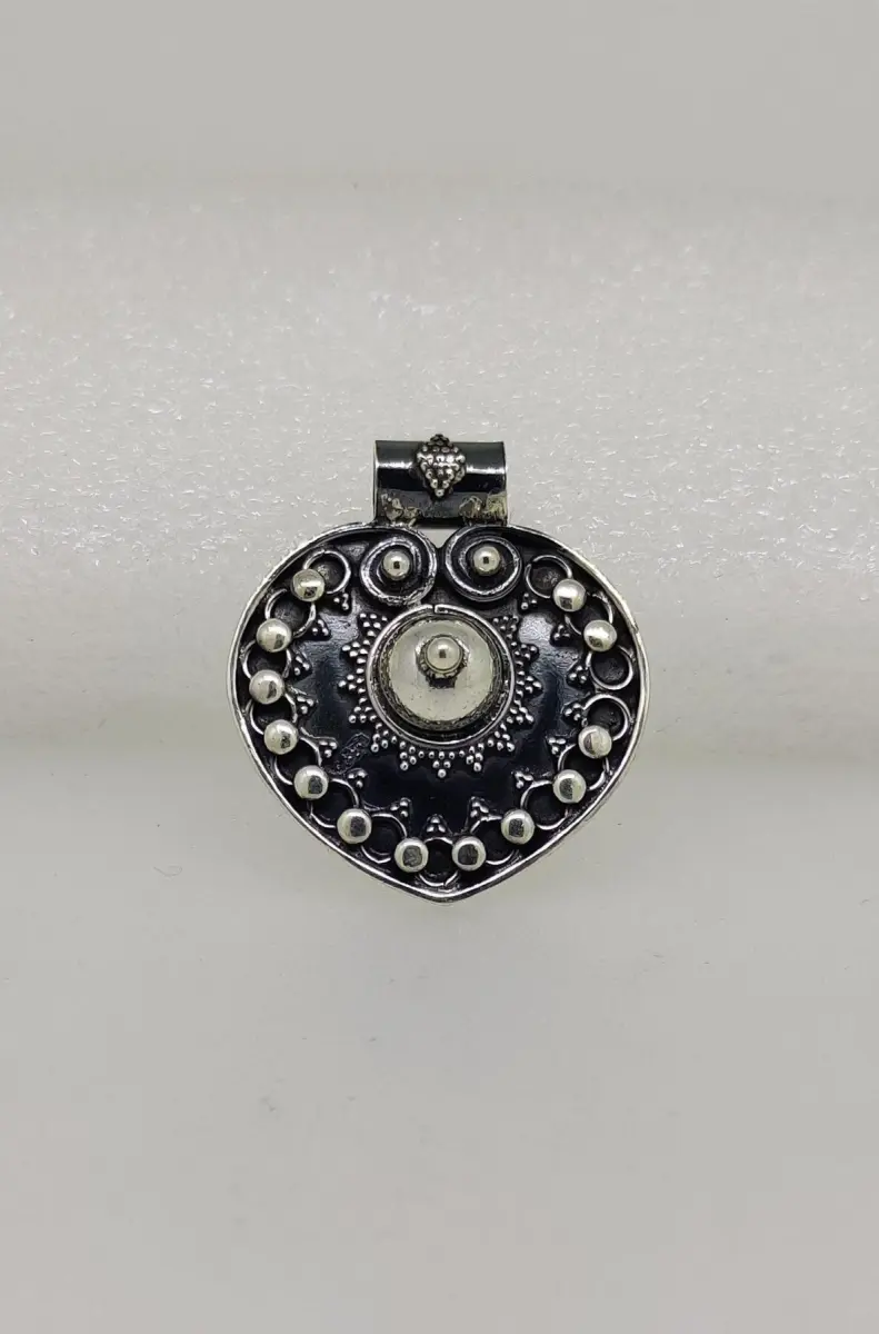 Rajasthan Royalty Silver Pendant