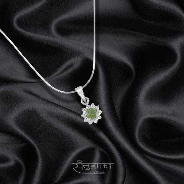 MINT GREEN STAR STERLING SILVER PENDANT