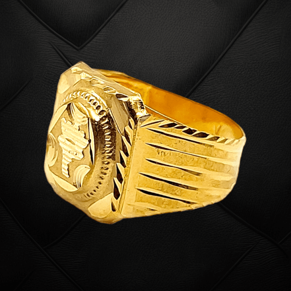 Gold Gents Ring