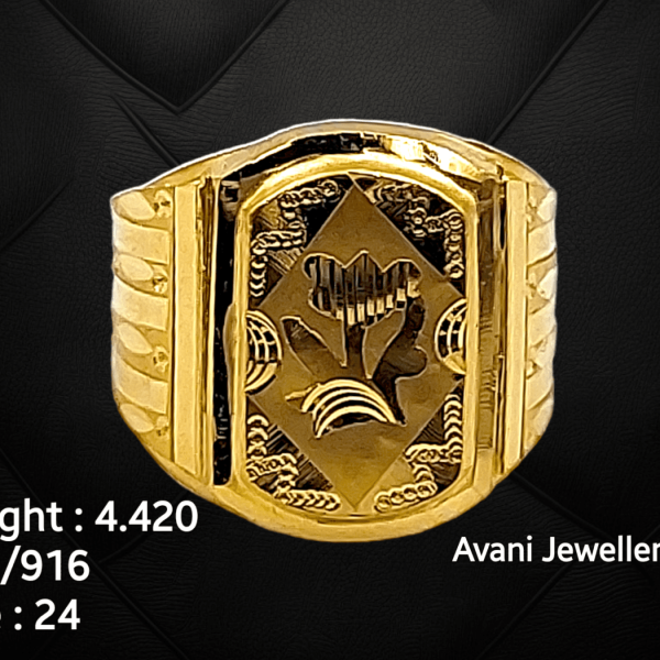 Gold Gents Ring