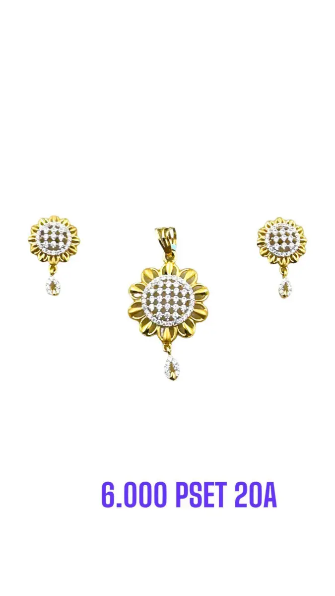 SUN FLOWER PENDANT SET