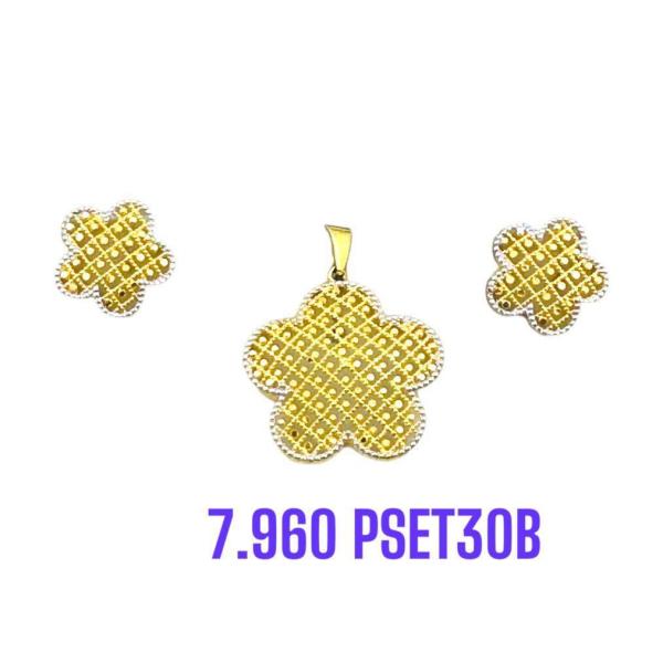 UNIQUE PENDANT SET