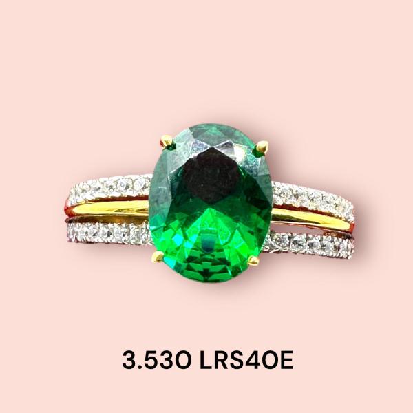 GREEN STONE LADY RING