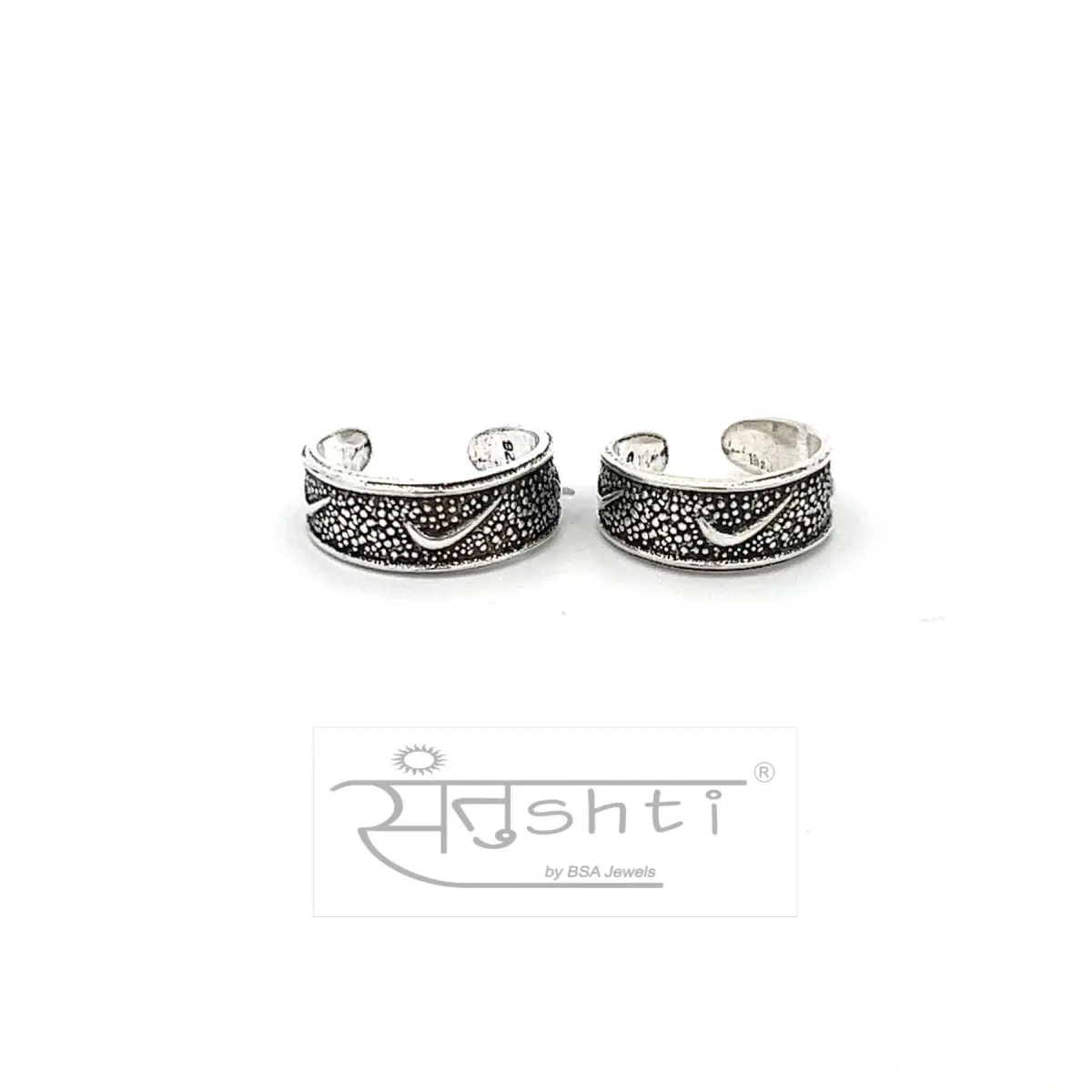 Silver Effortless Band Toe Ring